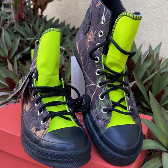 CONVERSE CHUCK 70 GTX HI WMNS - Picture 9 of 16